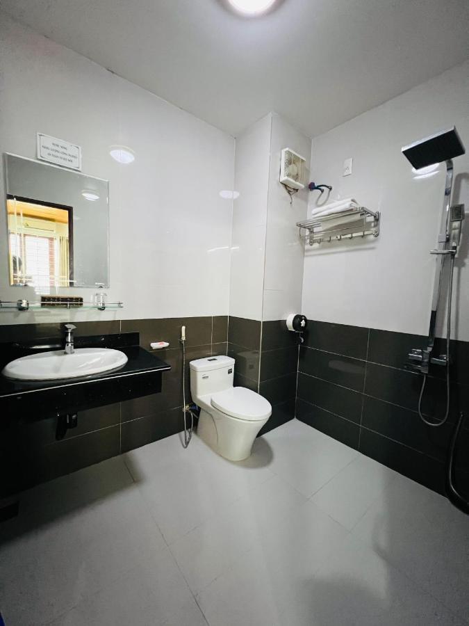 Thanh Binh Hotel Хайфонг Екстериор снимка