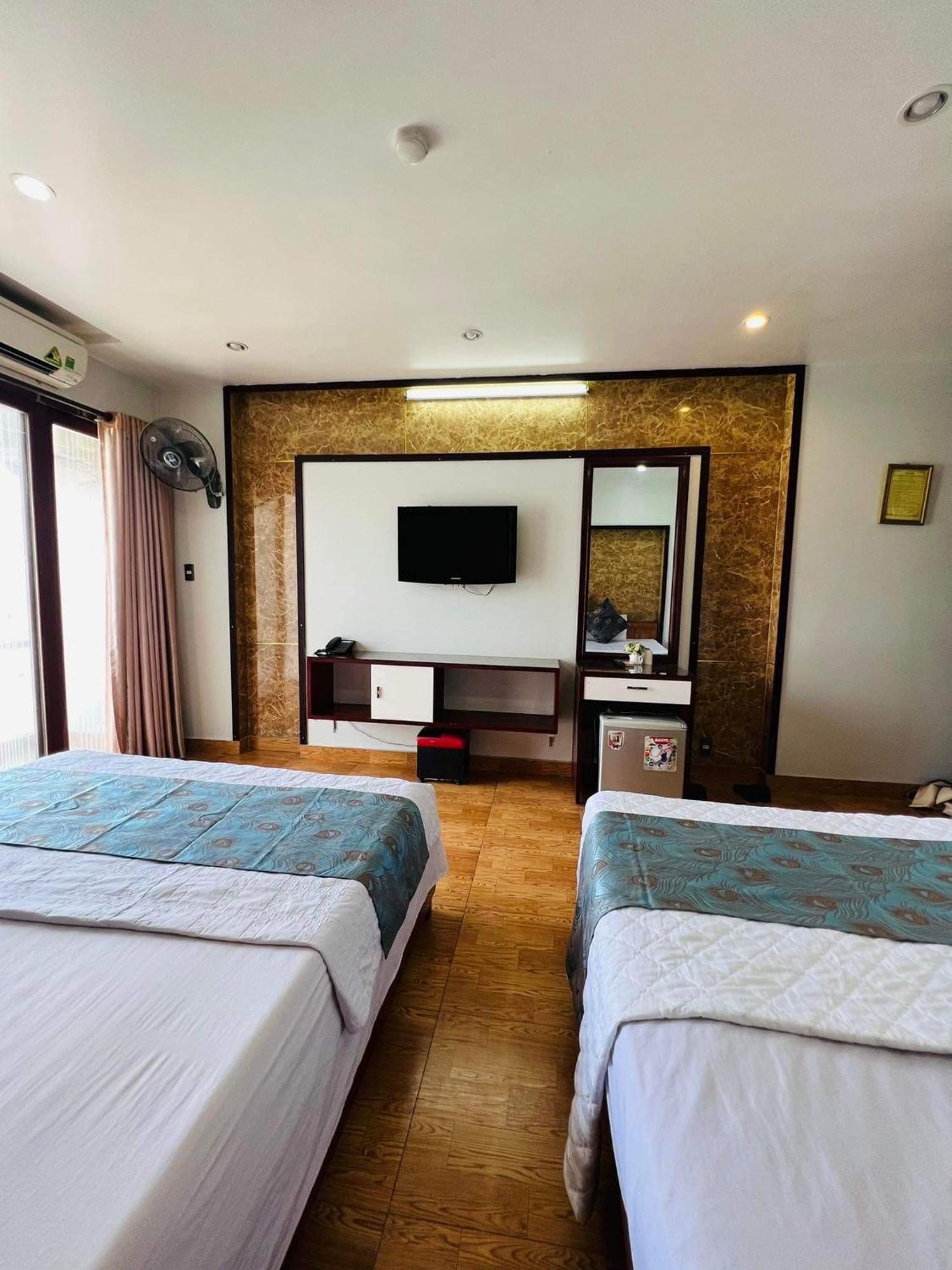 Thanh Binh Hotel Хайфонг Екстериор снимка